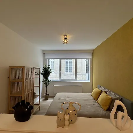 Luxury Suites Royal By Rikas Hotels Antwerp Exterior photo